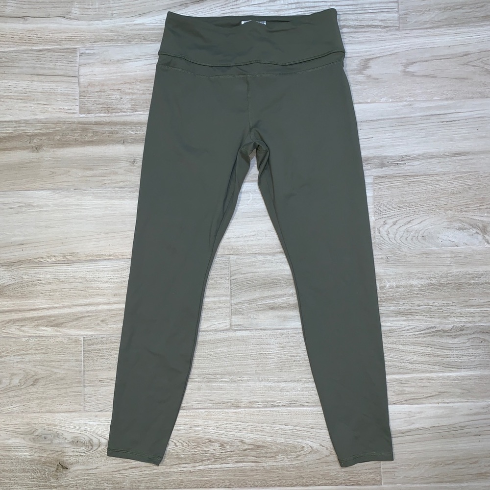 Workout pants
